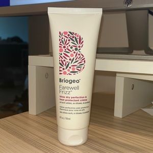 Briogeo Farewell Frizz